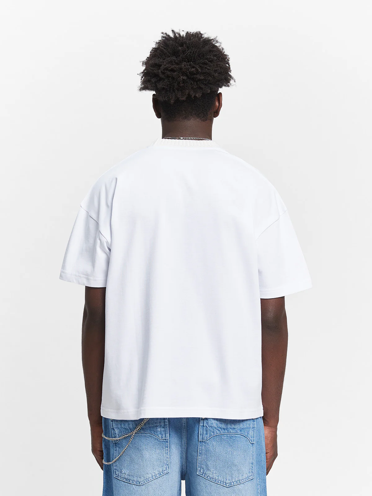 ARTIST BY NIGHT T-SHIRT - WHITE - Image 6