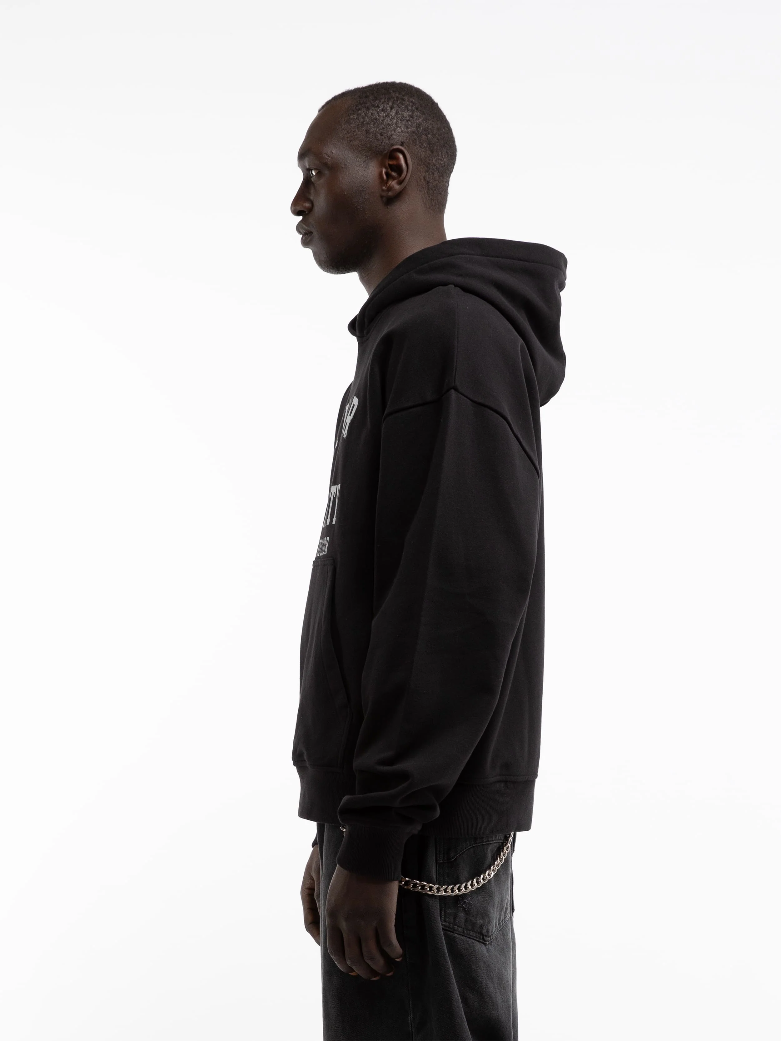 ATELIER EMBLEM HOODIE - BLACK - Image 4