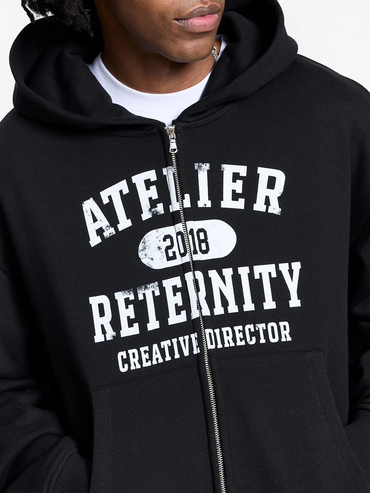 ATELIER EMBLEM ZIP-HOODIE - BLACK - Image 7