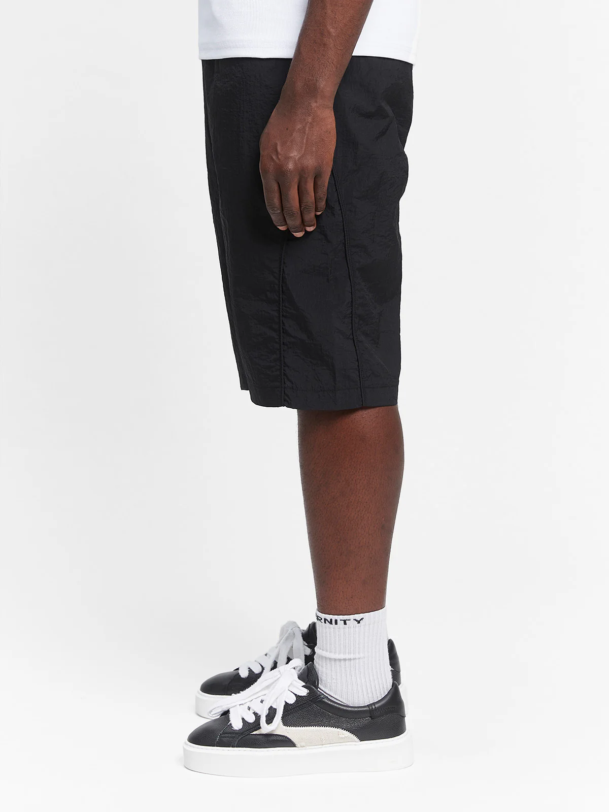 BAGGY TRACK SHORTS - BLACK - Image 4