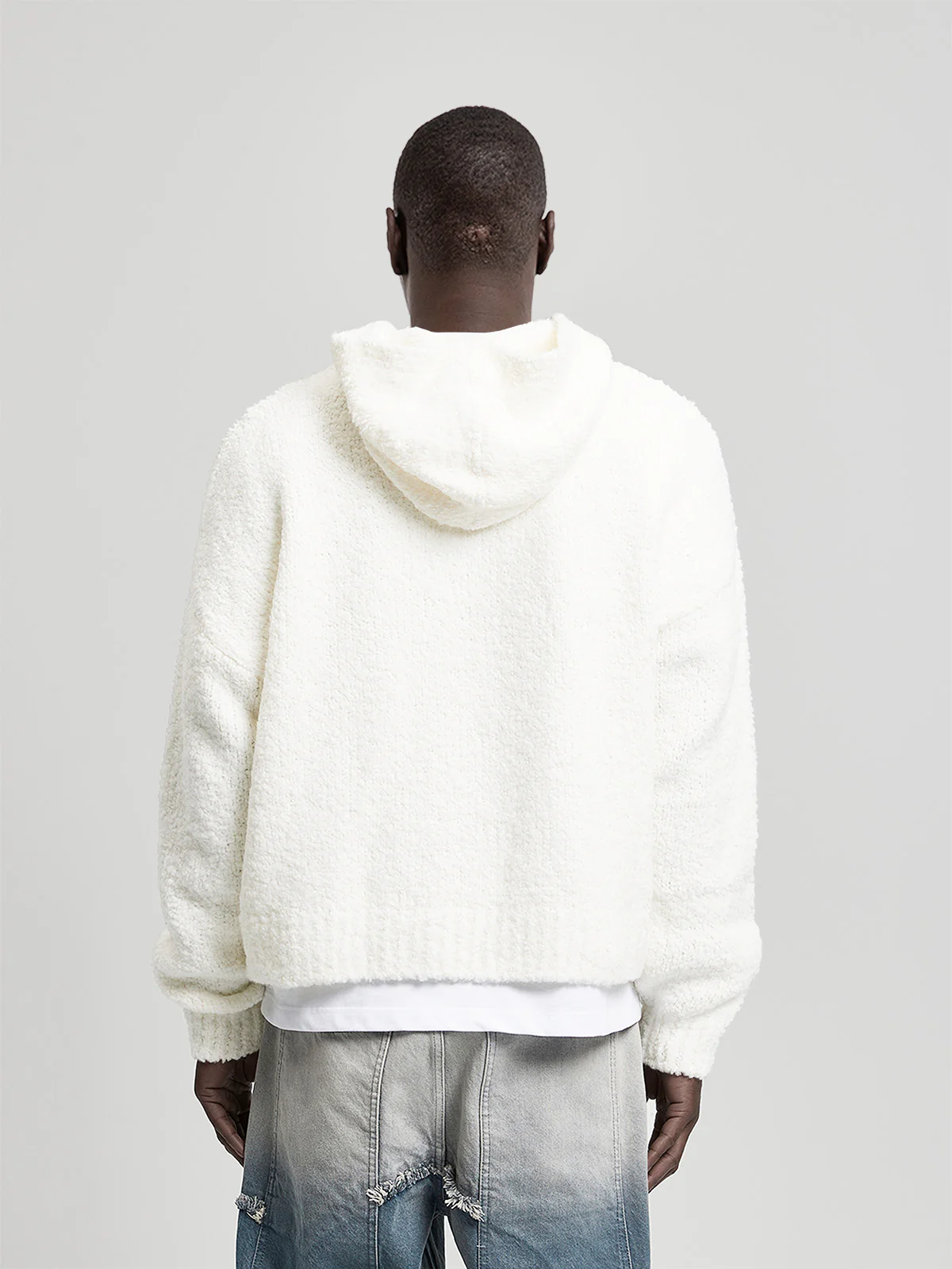 BOUCLÉ KNIT HOODIE - CREAM - Image 5