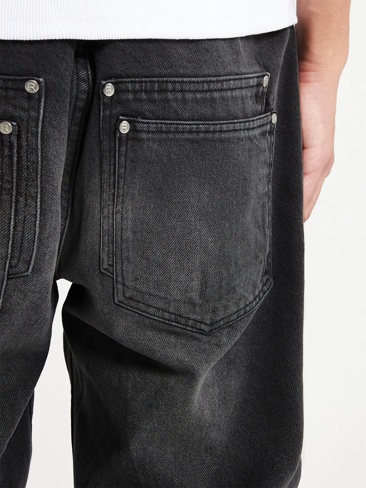 DENIM WITH APPLICATION - WASHED BLACK - Image 7