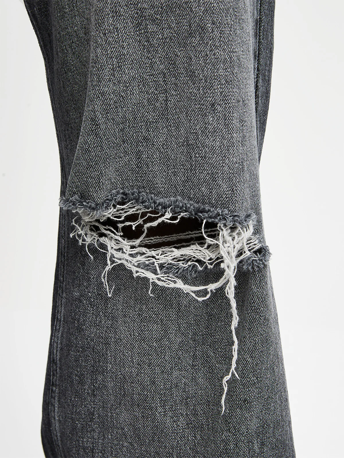 DESTROYED TROU DENIM - WASHED GREY - Image 8