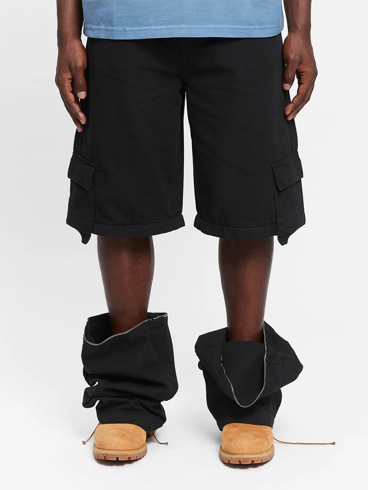 DETACHABLE CARGO PANTS - BLACK - Image 2
