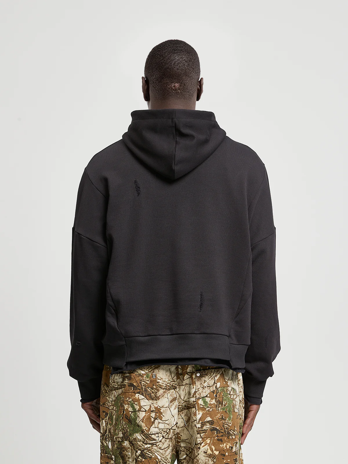 DISTORTED HOODIE - BLACK - Image 5