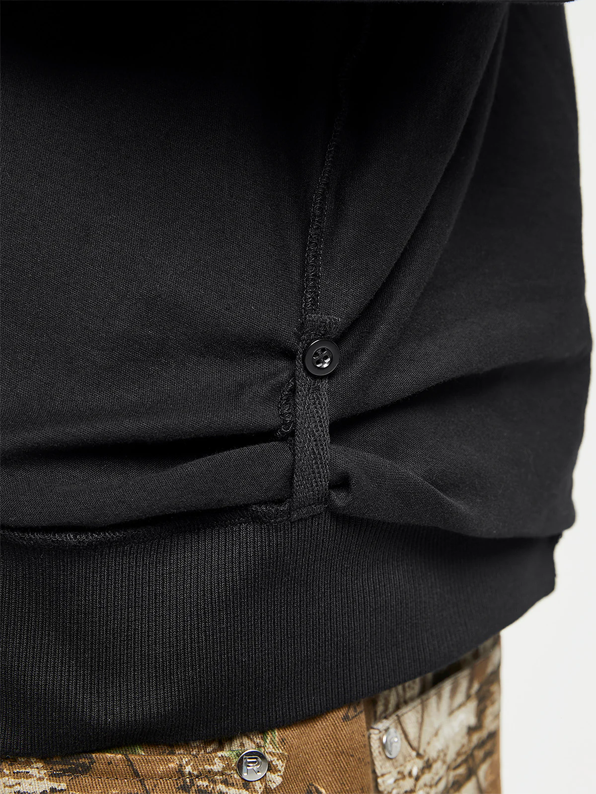 DISTORTED HOODIE - BLACK - Image 8