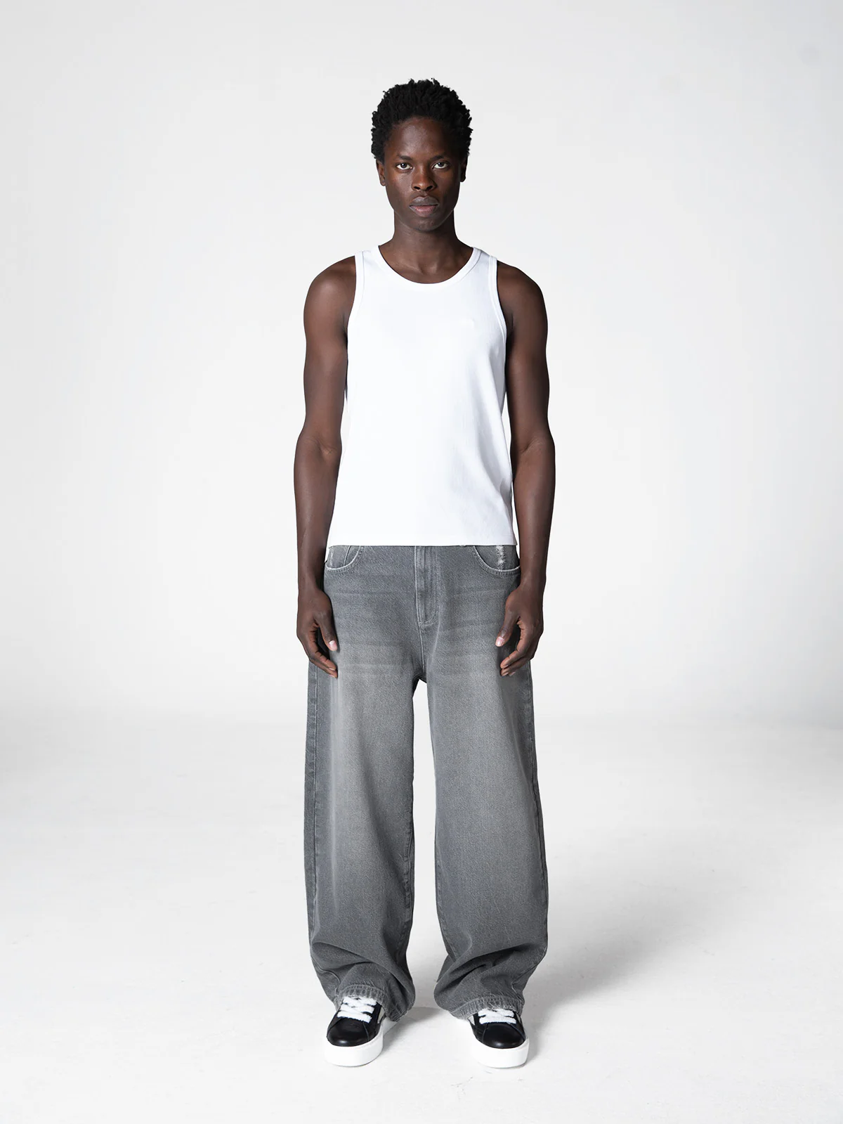 ESSENTIAL BAGGY DENIM - WASHED GREY - Image 6