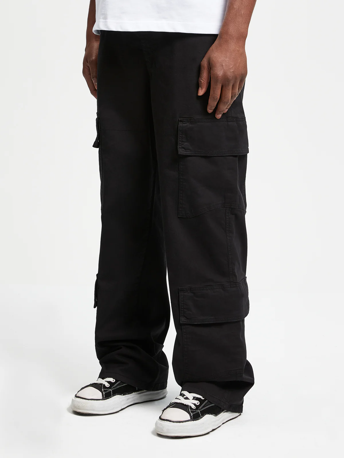 ESSENTIAL CARGO - BLACK - Image 3
