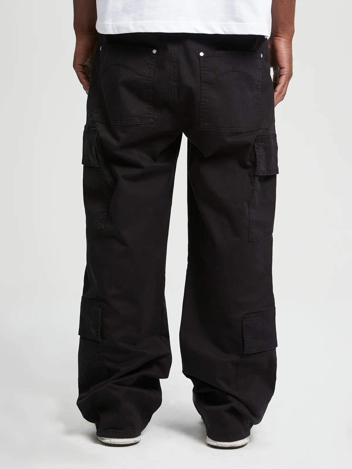 ESSENTIAL CARGO - BLACK - Image 5