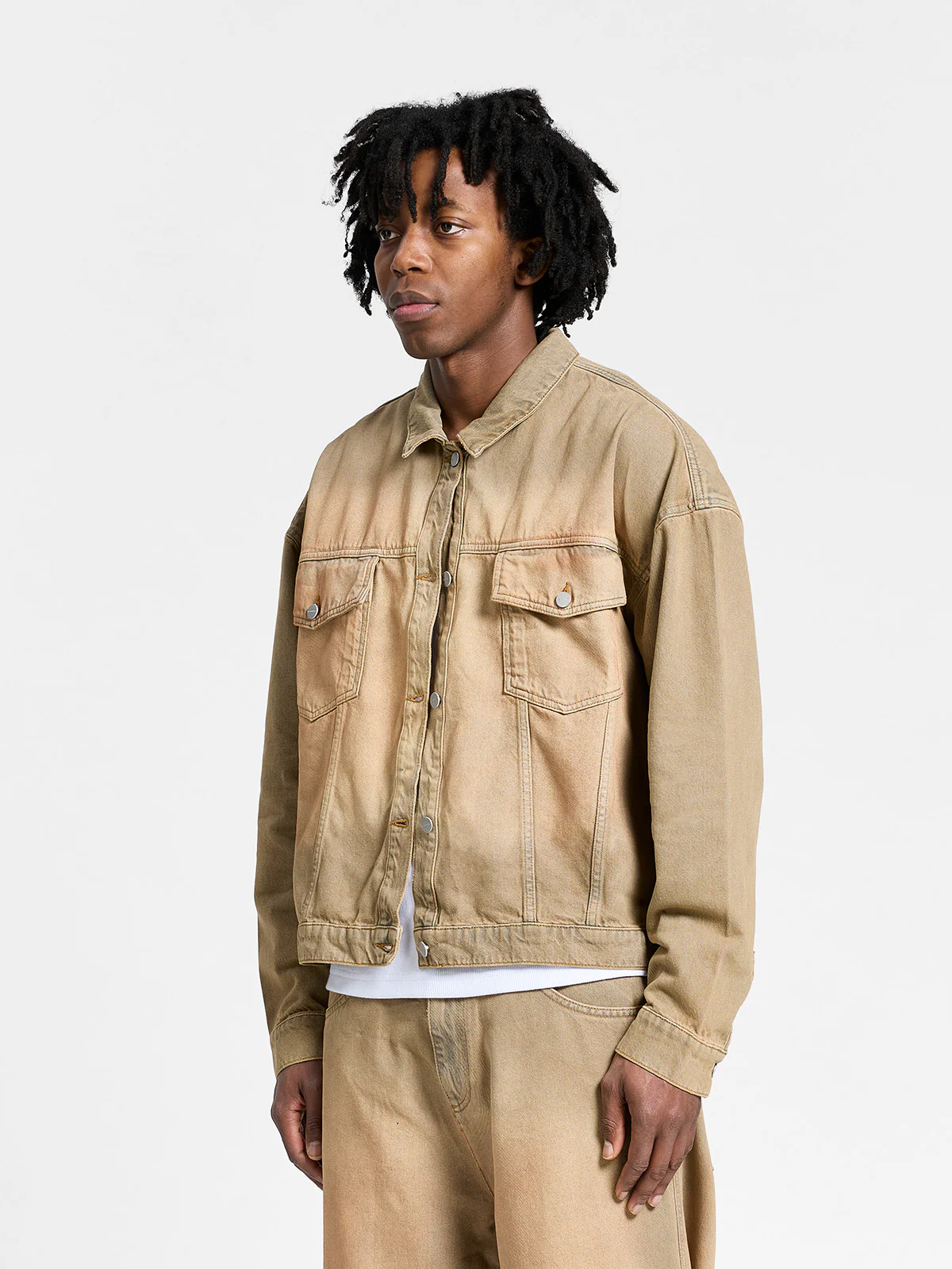 ESSENTIAL DENIM JACKET - SAND WASH - Image 3