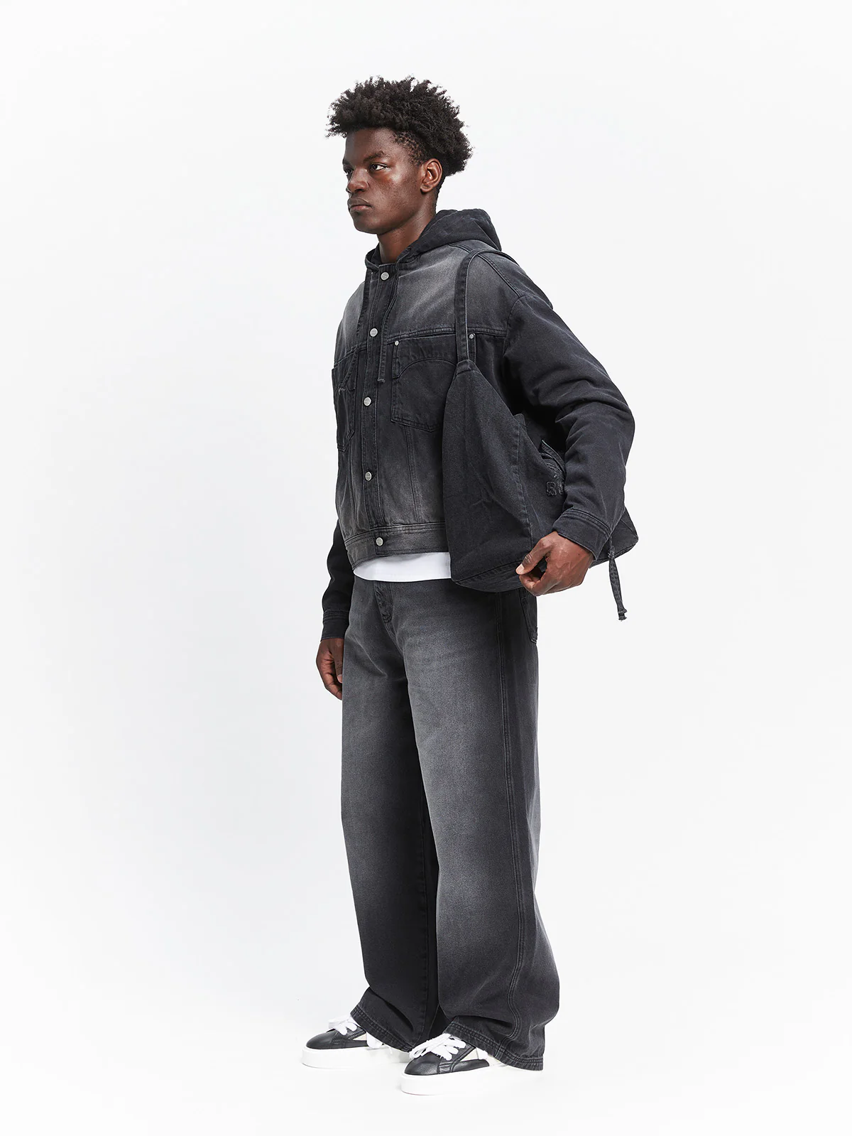 ESSENTIAL DENIM JACKET - WASHED BLACK - Image 10