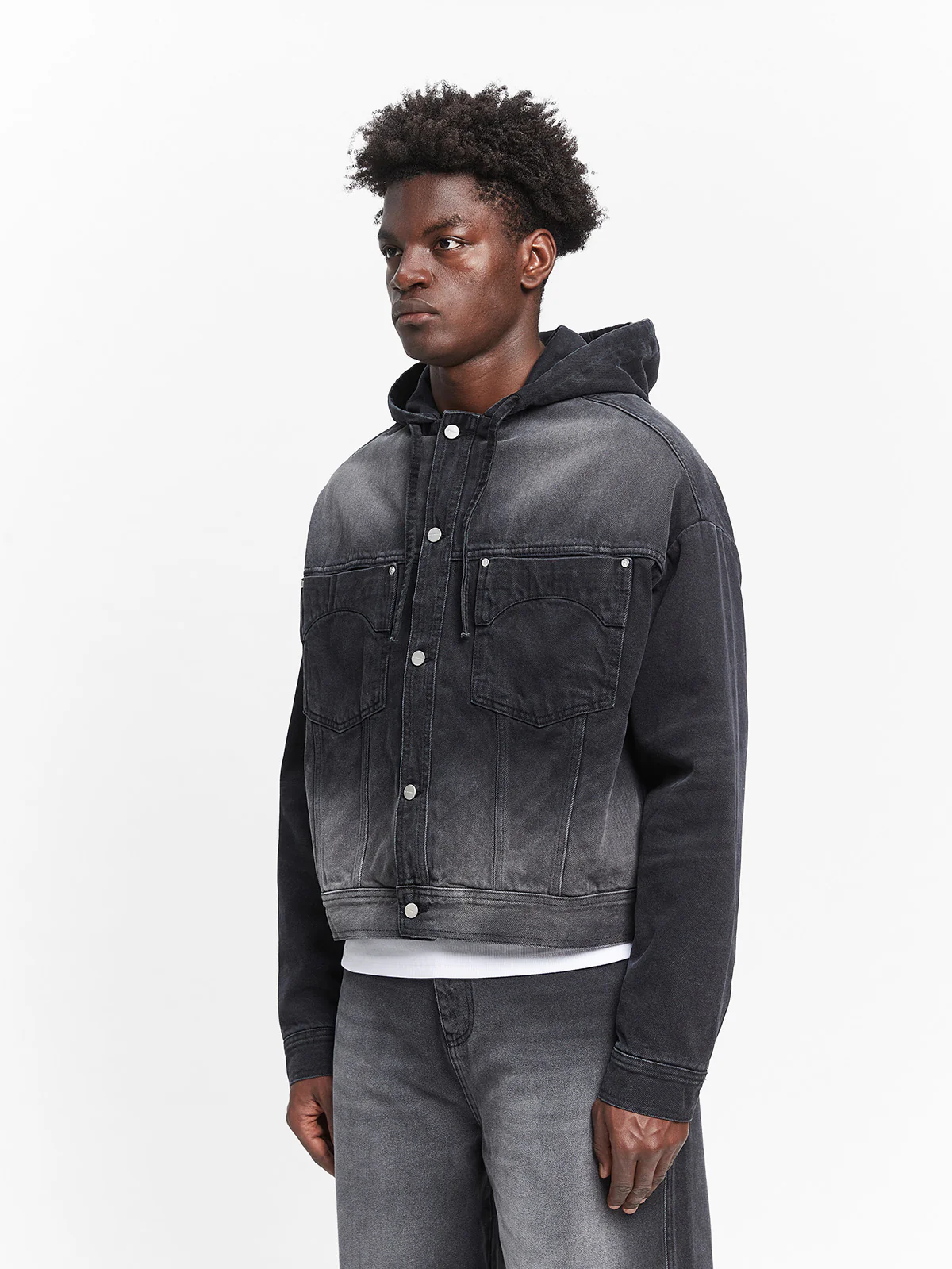 ESSENTIAL DENIM JACKET - WASHED BLACK - Image 4