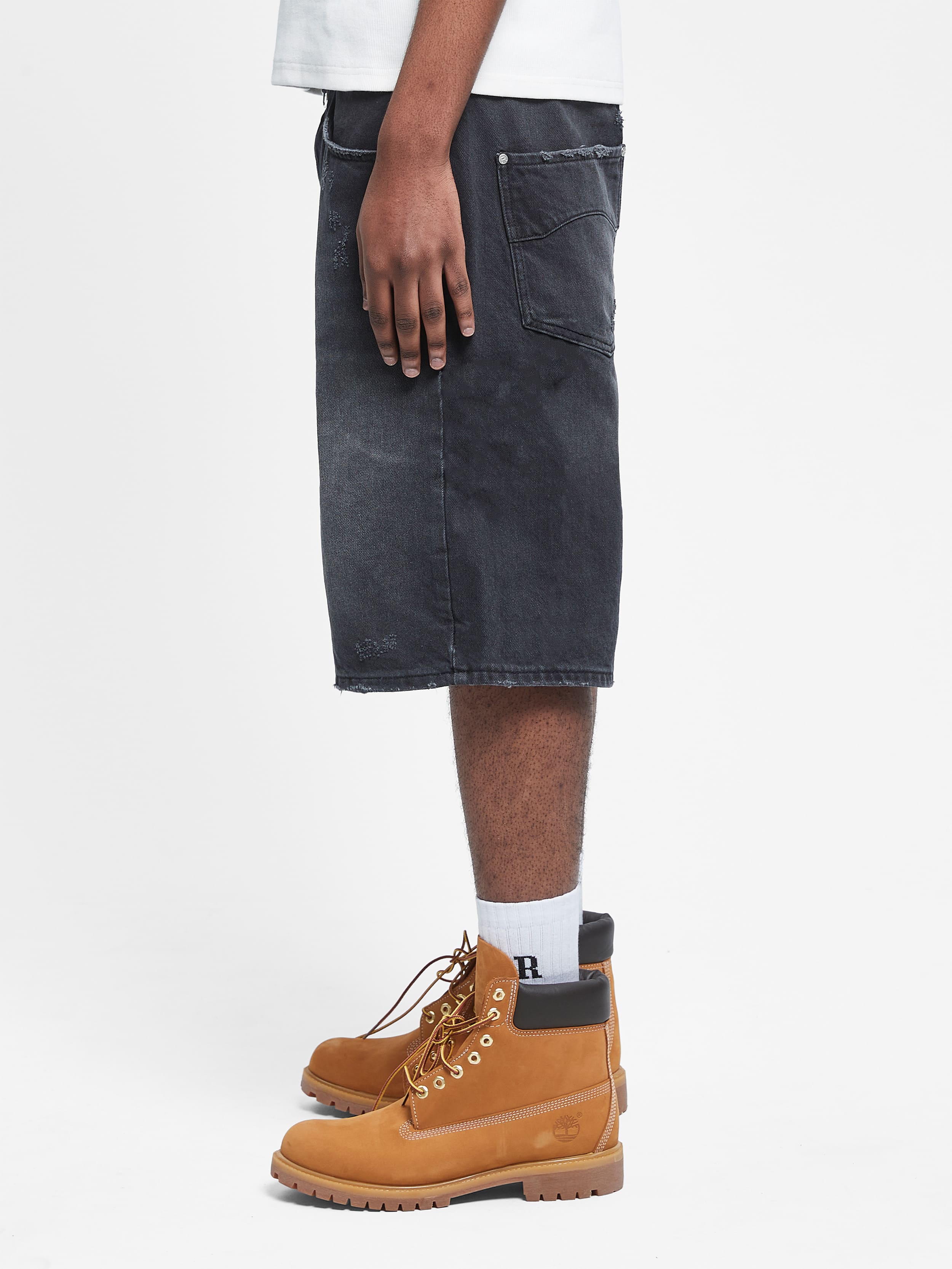 ESSENTIAL JORTS - WASHED BLACK - Image 4