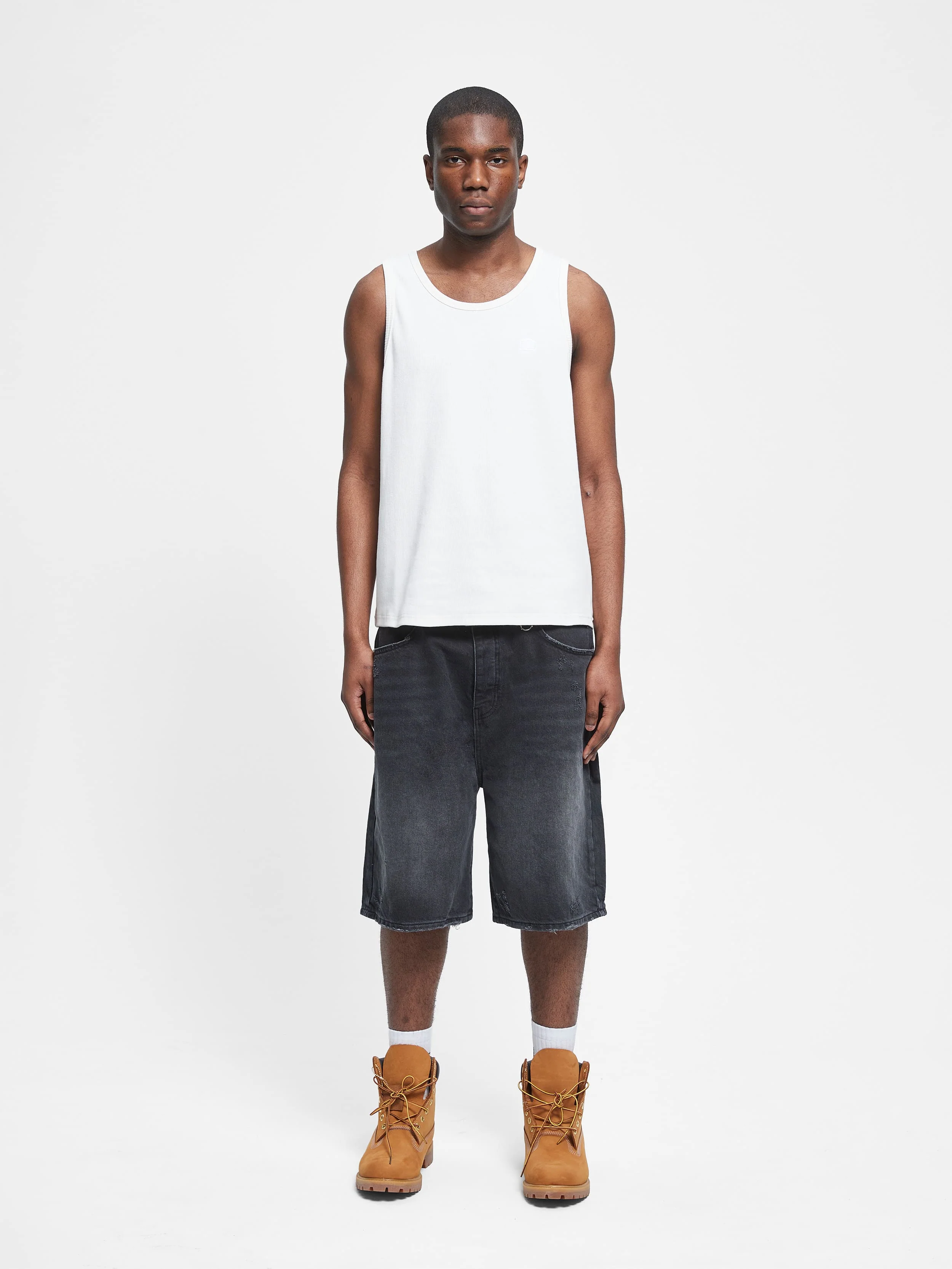 ESSENTIAL JORTS - WASHED BLACK - Image 6