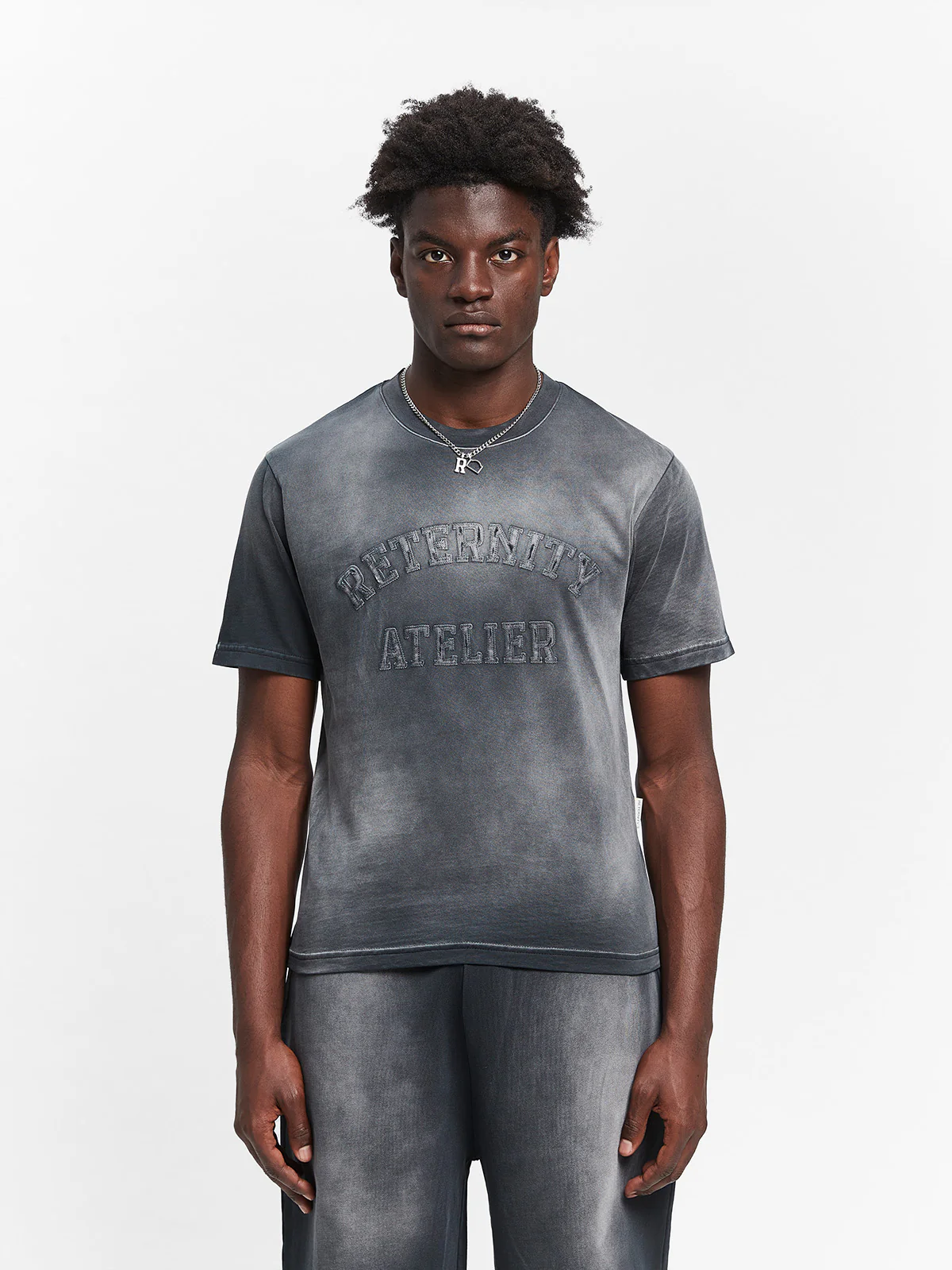 ÉVÉNIE SLIM FIT T-SHIRT - WASHED BLACK - Image 2