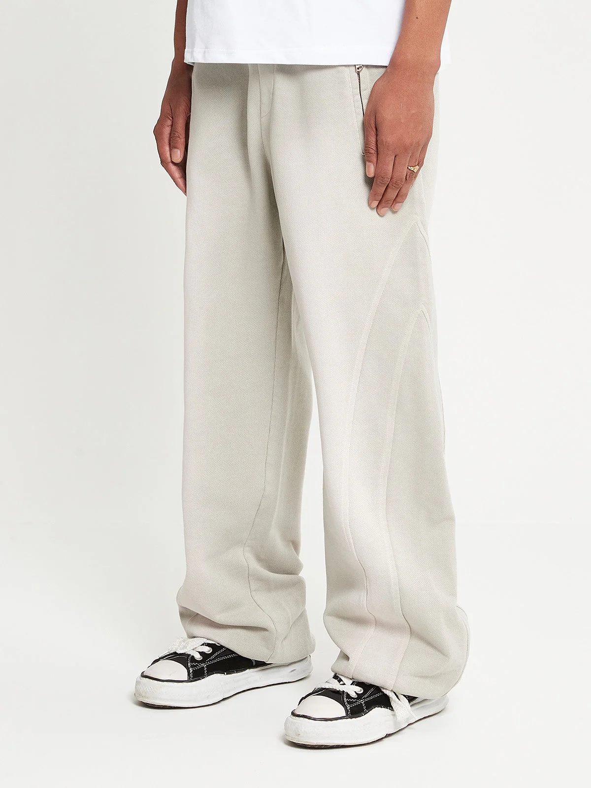 JOGGER PANTS - FADED CREAM - Image 3