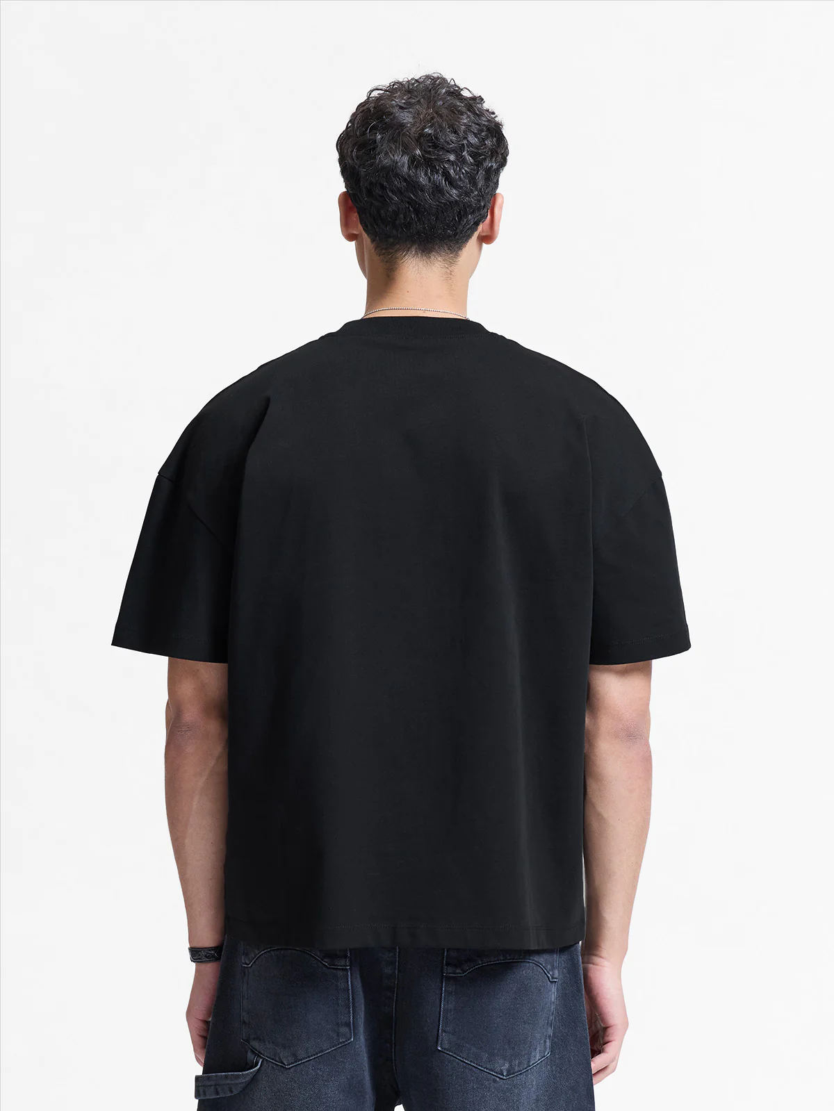 LOGO T-SHIRT - BLACK - Image 4