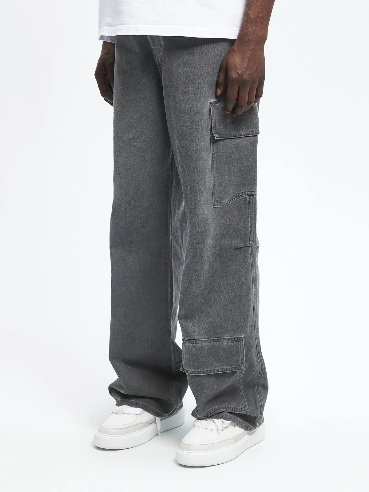 OIL WASHED CARGO PANTS - BLACK - Image 3