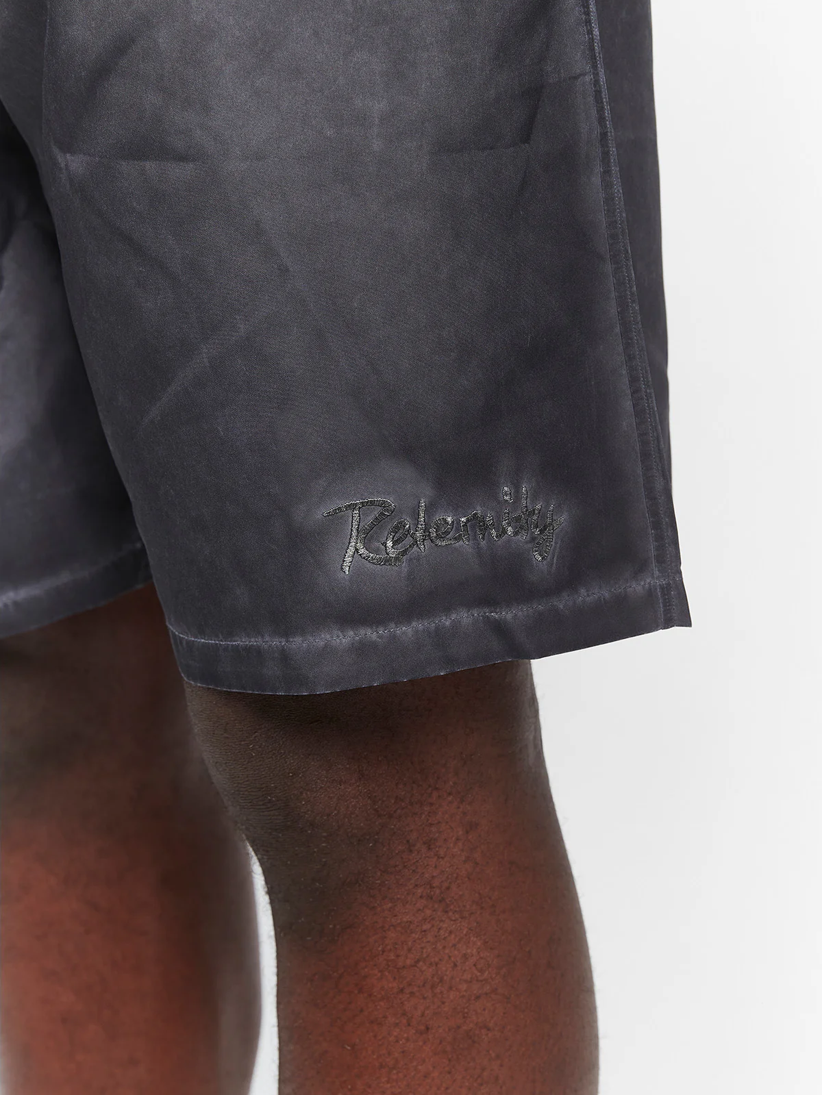 OIL WASHED SWIM SHORTS - BLACK - Image 7