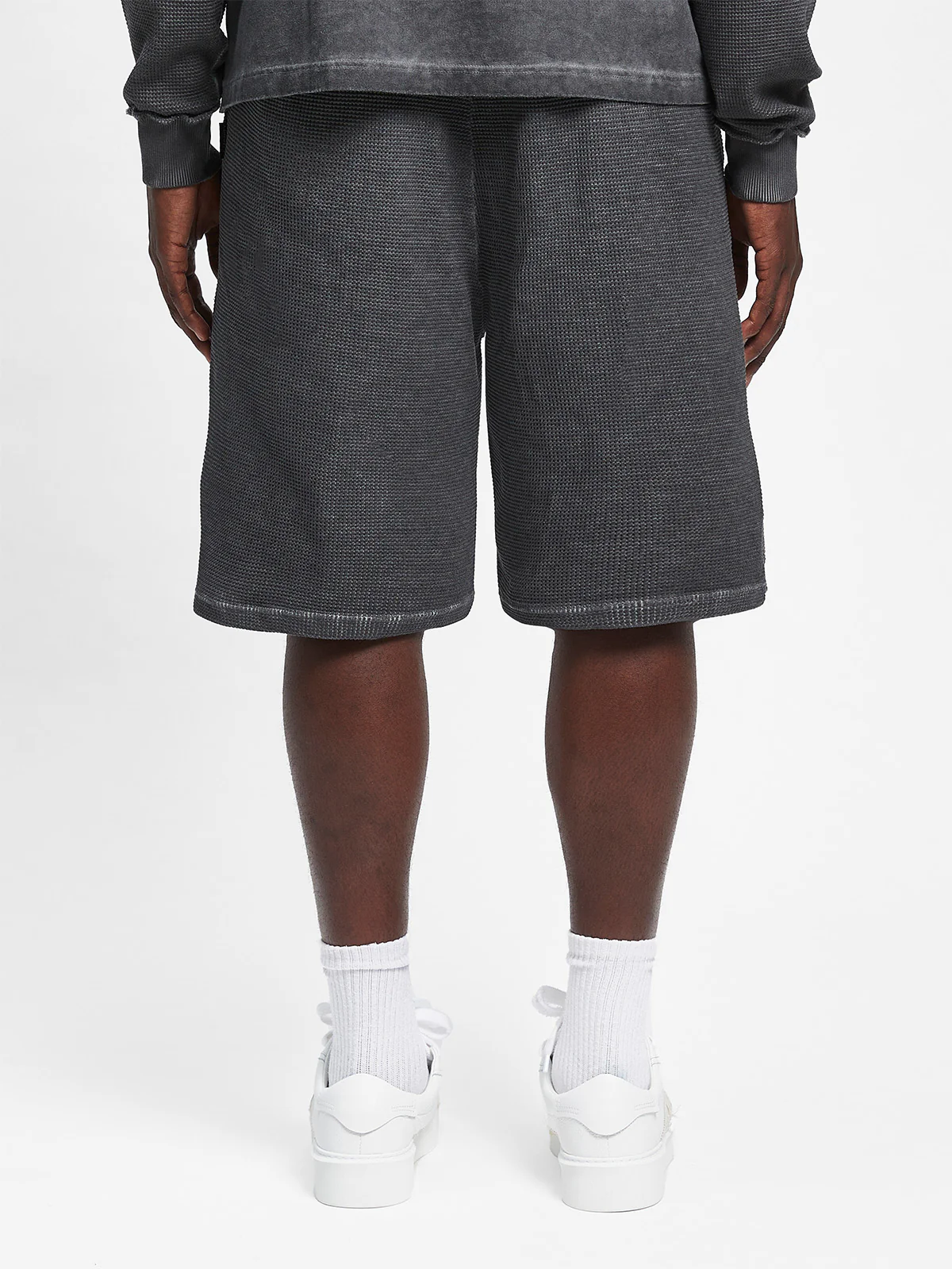 OIL WASHED WAFFLE SHORTS - VINTAGE GREY - Image 4