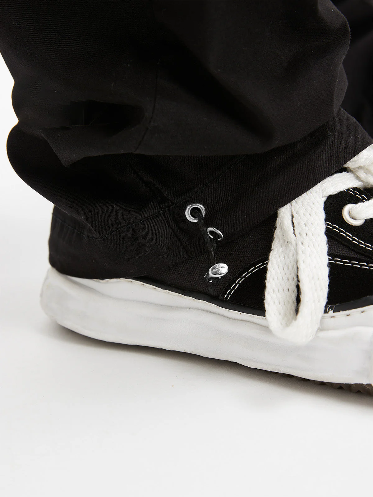 PARACHUTE PANTS - BLACK - Image 6