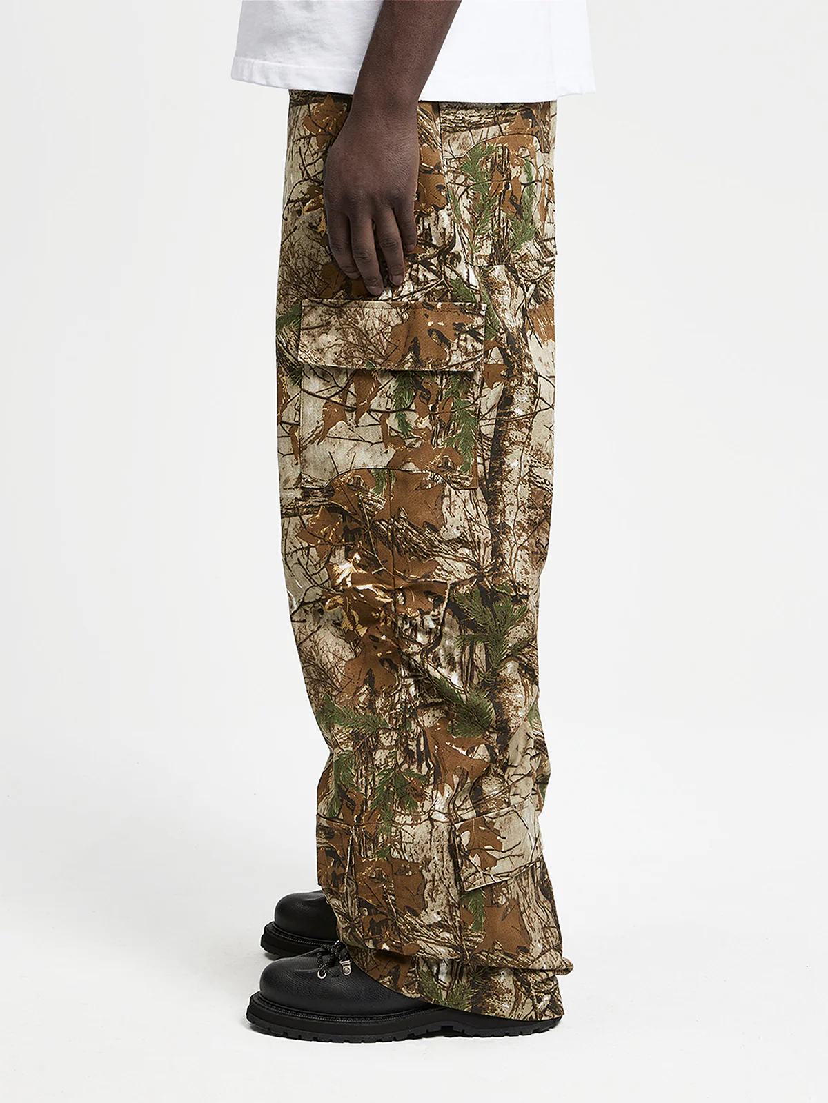 REAL TREE CAMO CARGO - GREEN - Image 4