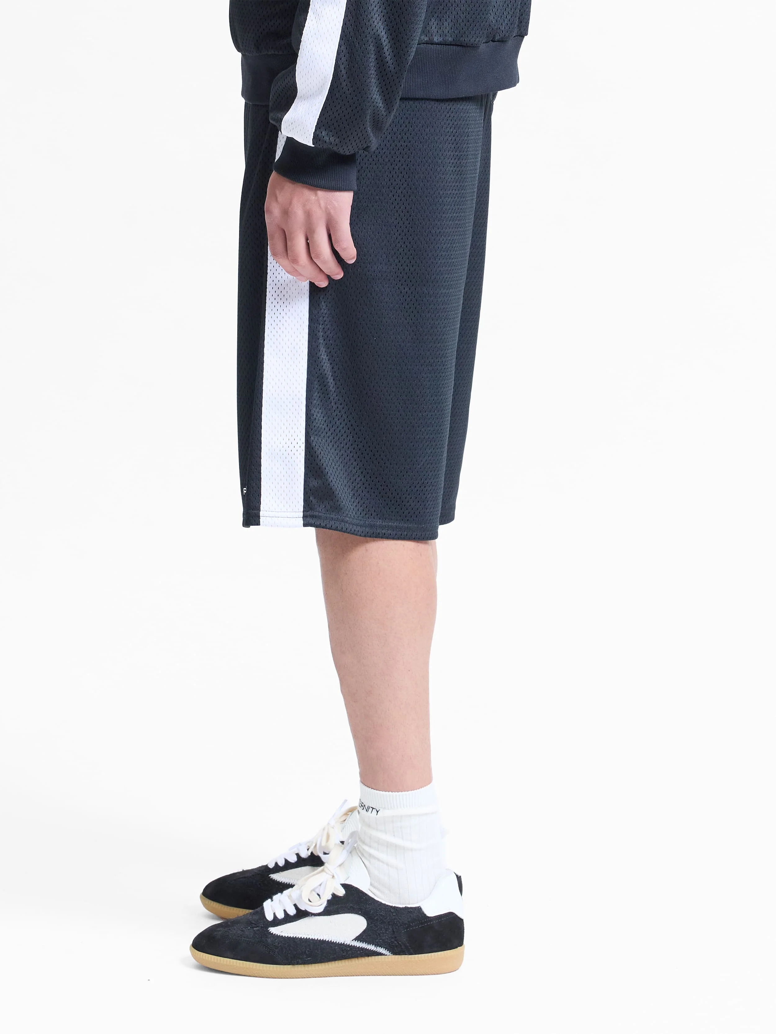 RETERNITY MESH SHORTS - BLACK - Image 4