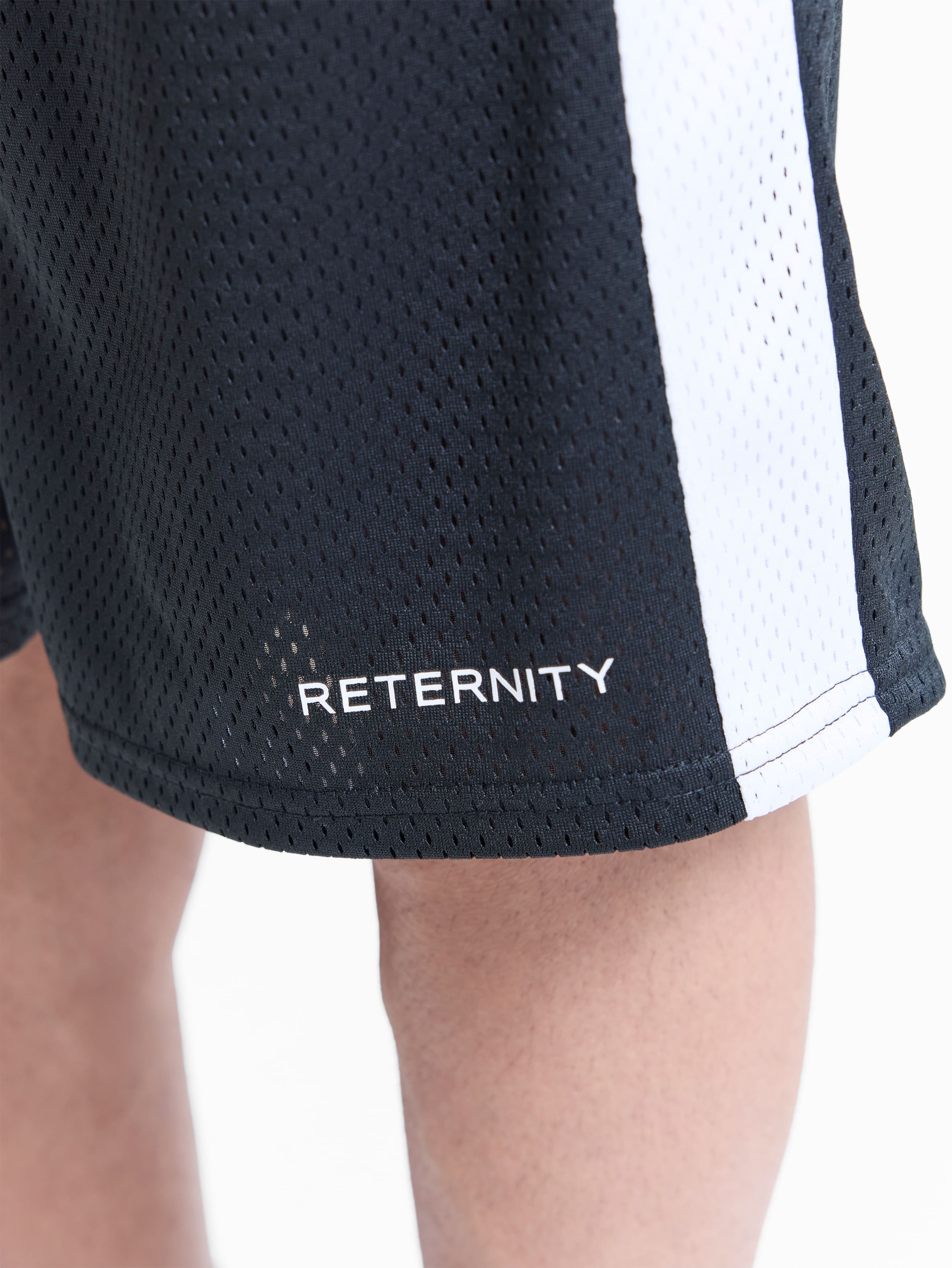 RETERNITY MESH SHORTS - BLACK - Image 7