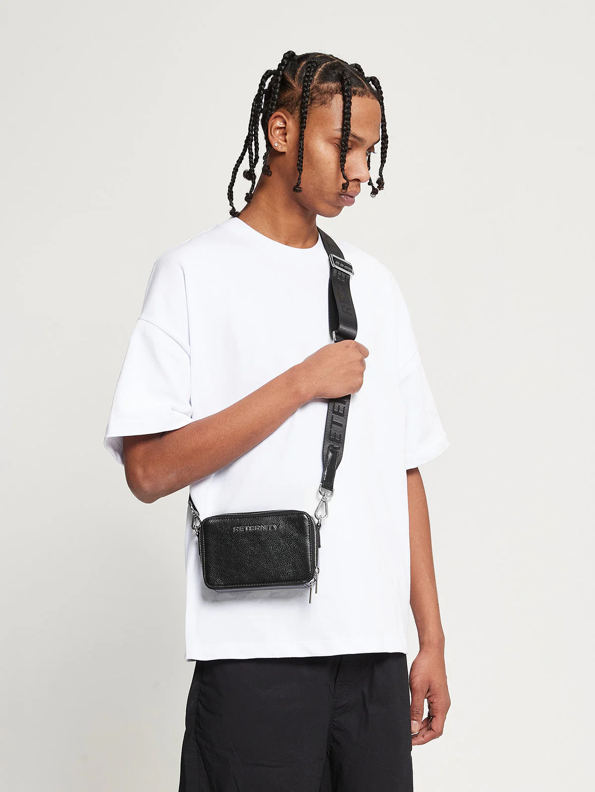 RETERNITY SHOULDER BAG - BLACK - Image 6