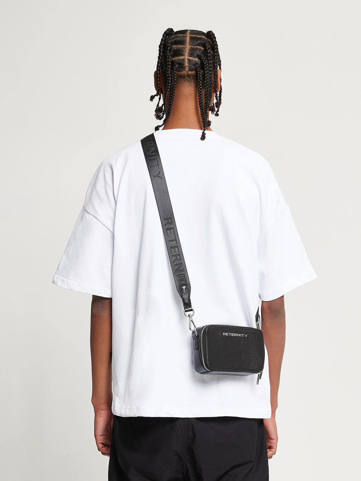 RETERNITY SHOULDER BAG - BLACK - Image 7