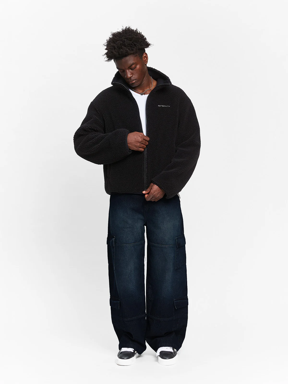REVERSIBLE FLEECE JACKET - BLACK - Image 10