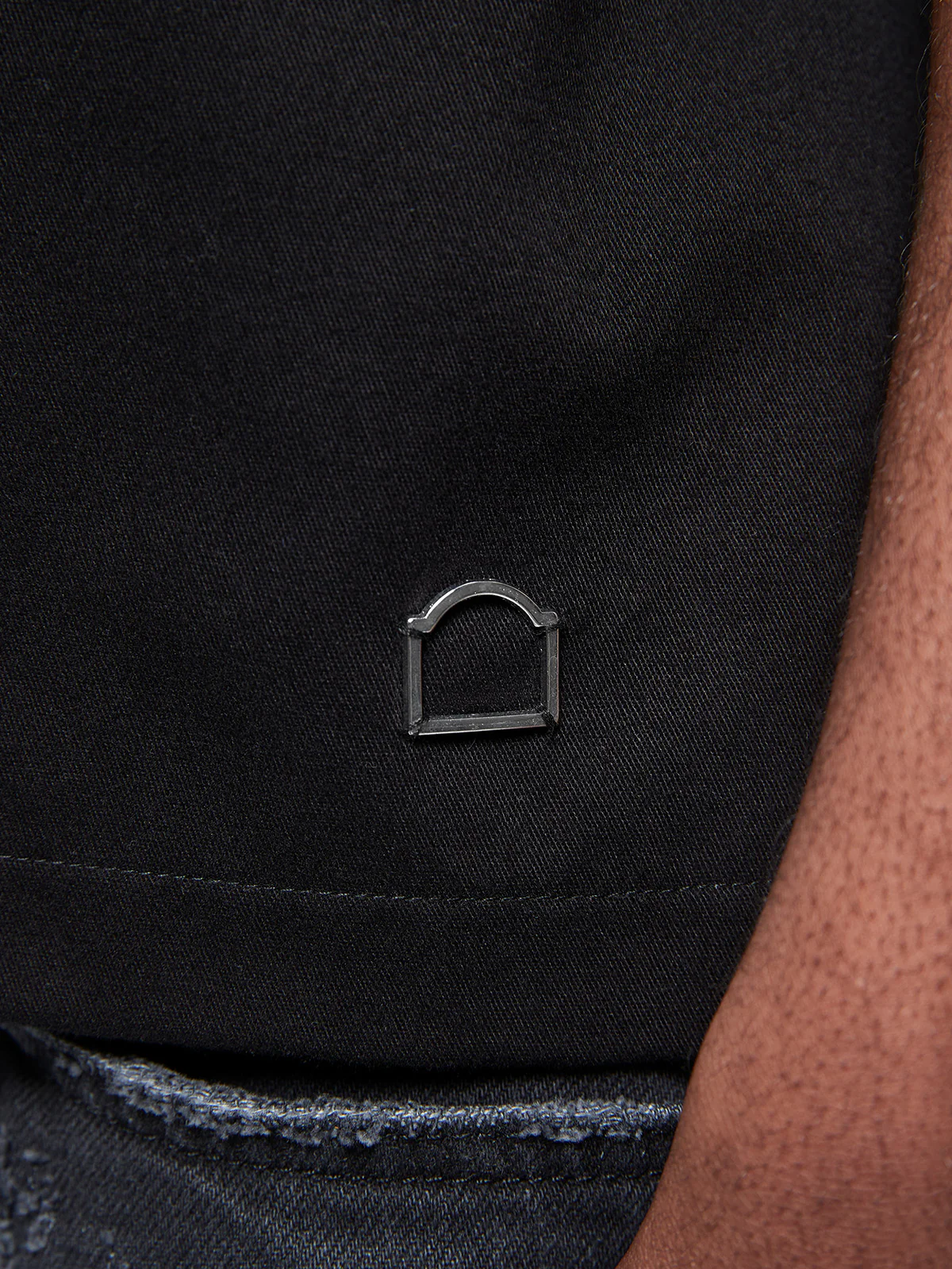 SIGNE BUTTON SHIRT - BLACK - Image 7