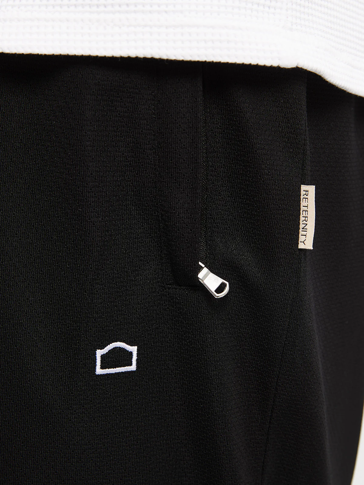 SIGNE MESH SHORTS - BLACK - Image 8