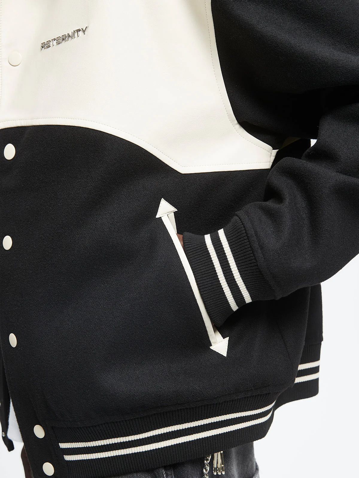 SIGNE VARSITY JACKET - CREAM/BLACK - Image 8