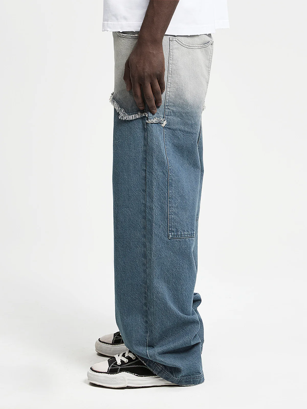 SPRAYED SPLIT DENIM  - WASHED BLUE - Image 4