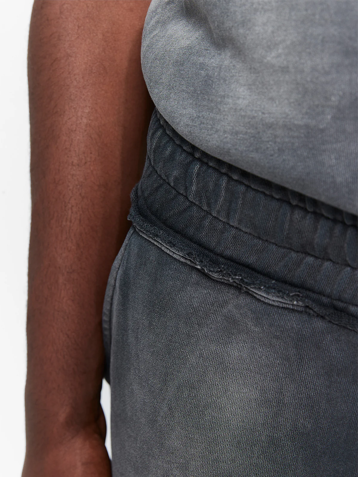 UNFINISHED COTTON SHORTS - WASHED BLACK - Image 7