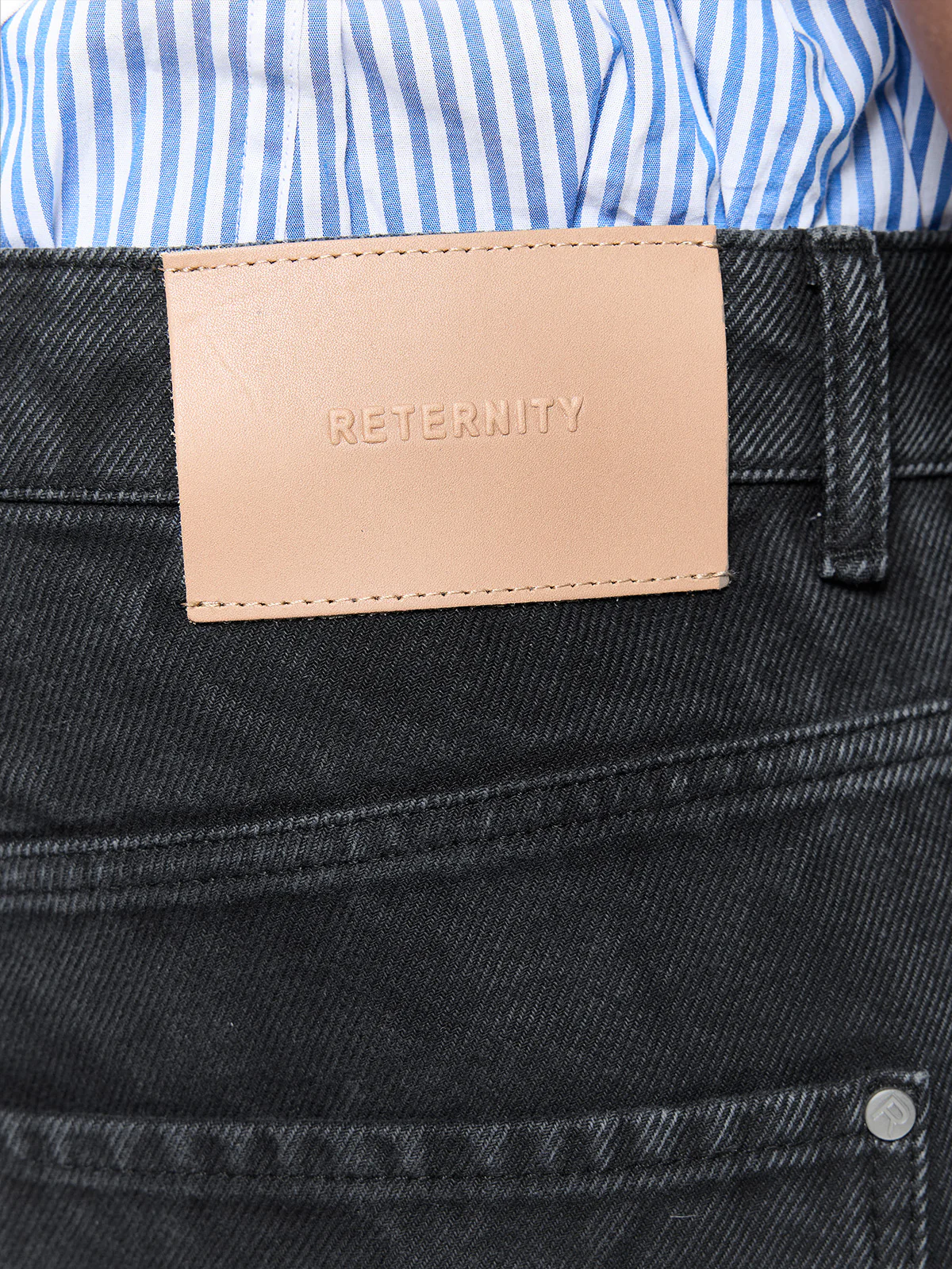 WRINKLED CANVAS CARGO PANTS - BLACK - Image 8